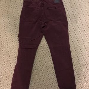 American eagle Maroon jegging jeans